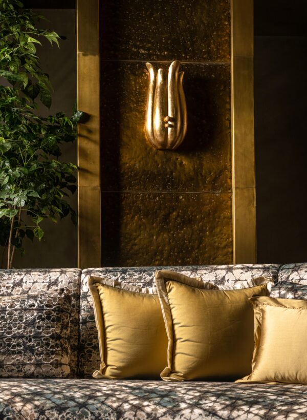 Tilak Wall Lamp