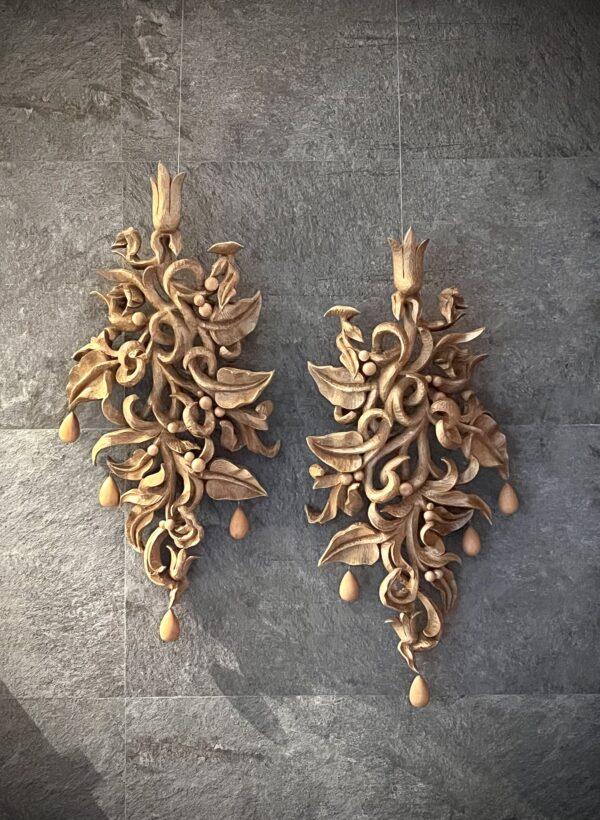 Hanging Garden Wall Accent